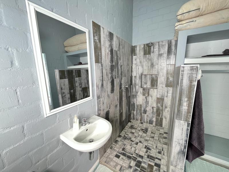 5 Bedroom Property for Sale in Dwarskersbos Western Cape